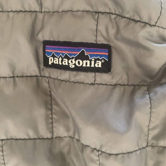 Patagonia Nano Puff Full Zip Silver(Gray) Vest Women's Size M Branded Logo - Picture 2 of 11